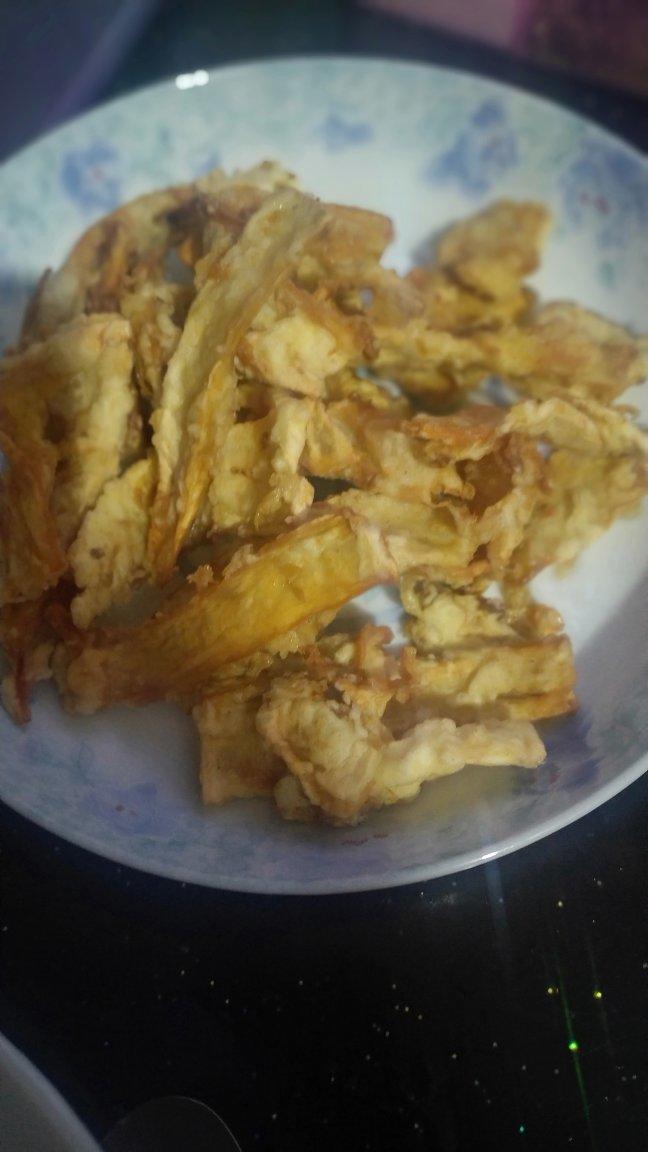 炸鸡腿菇脆