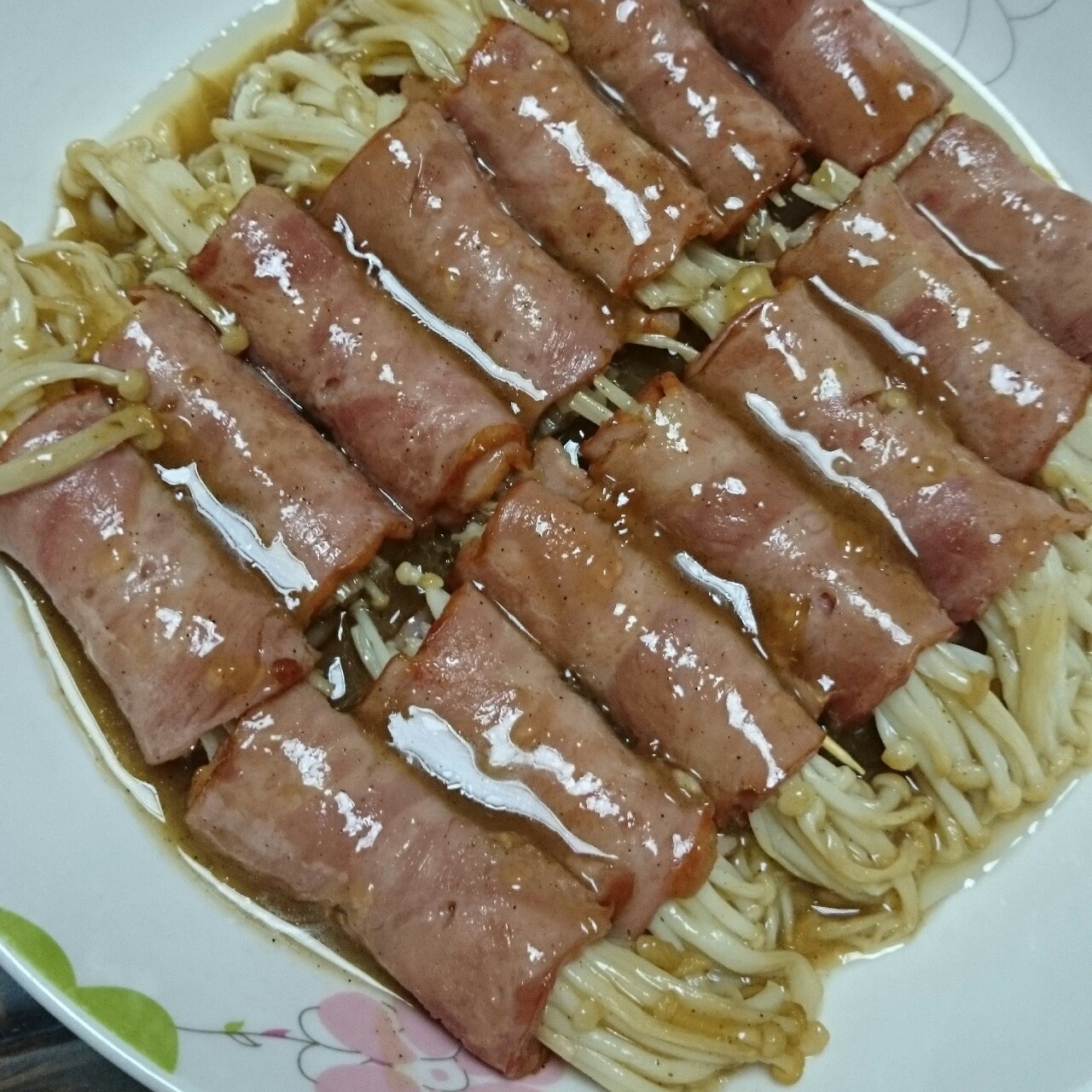 金针菇培根卷