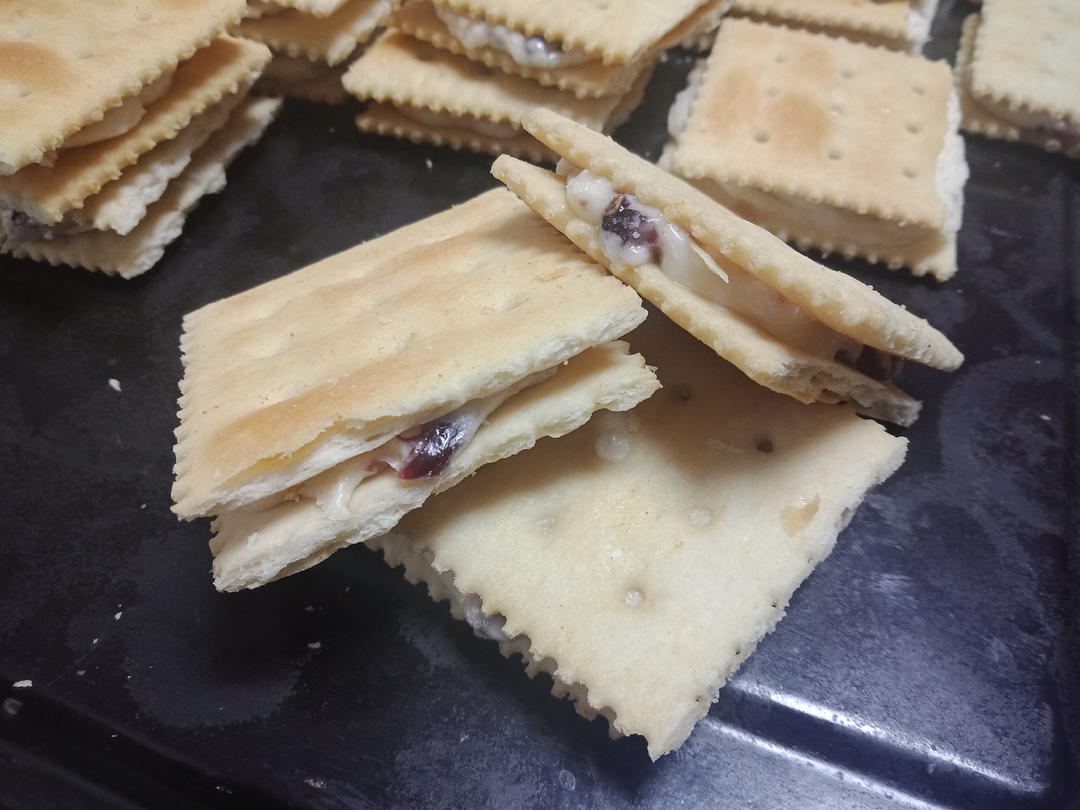蔓越莓牛扎饼干牛轧饼
