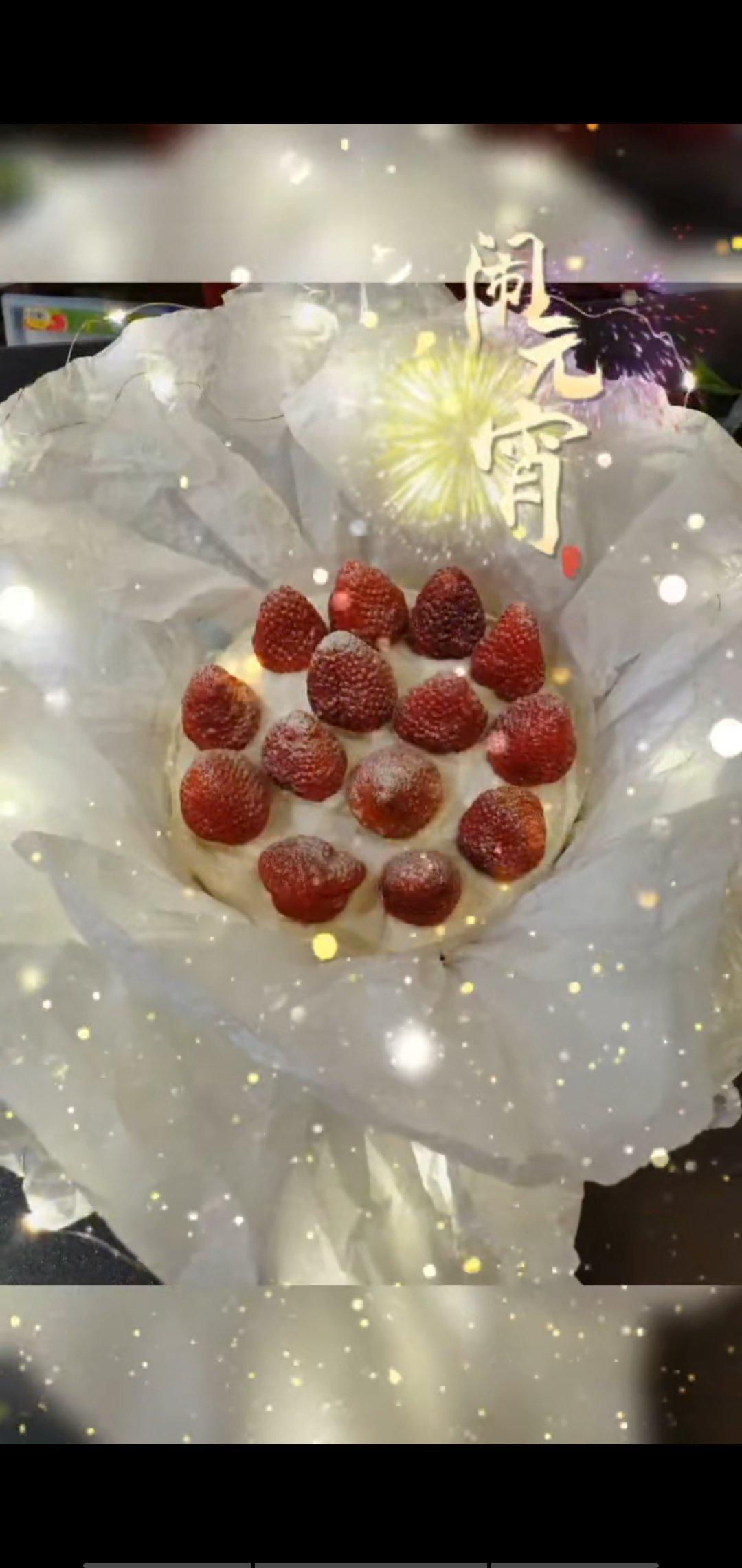 《Tinrry+》超经典的日式草莓奶油蛋糕 2.0版本（6寸配方）