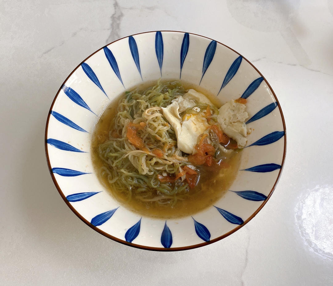 韩国最新流行的魔芋挂面减肥食谱