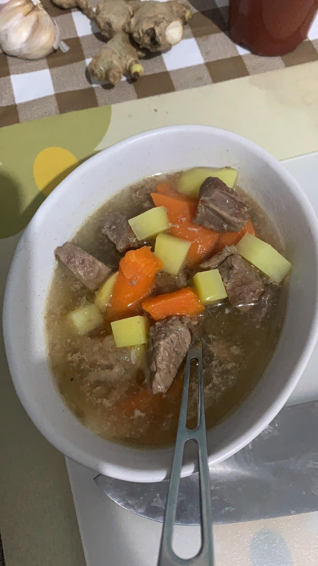 营养好味～红萝卜土豆焖西冷牛排粒