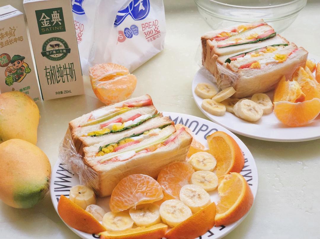 火腿芝士蛋三文治