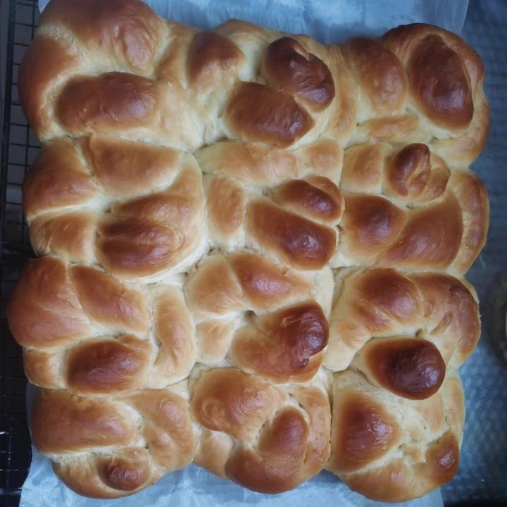 全世界最好吃没有之一的汤种布里欧修老面包