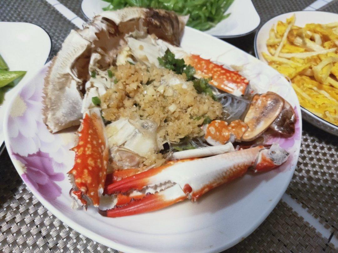 蒜蓉粉丝蒸梭子蟹
