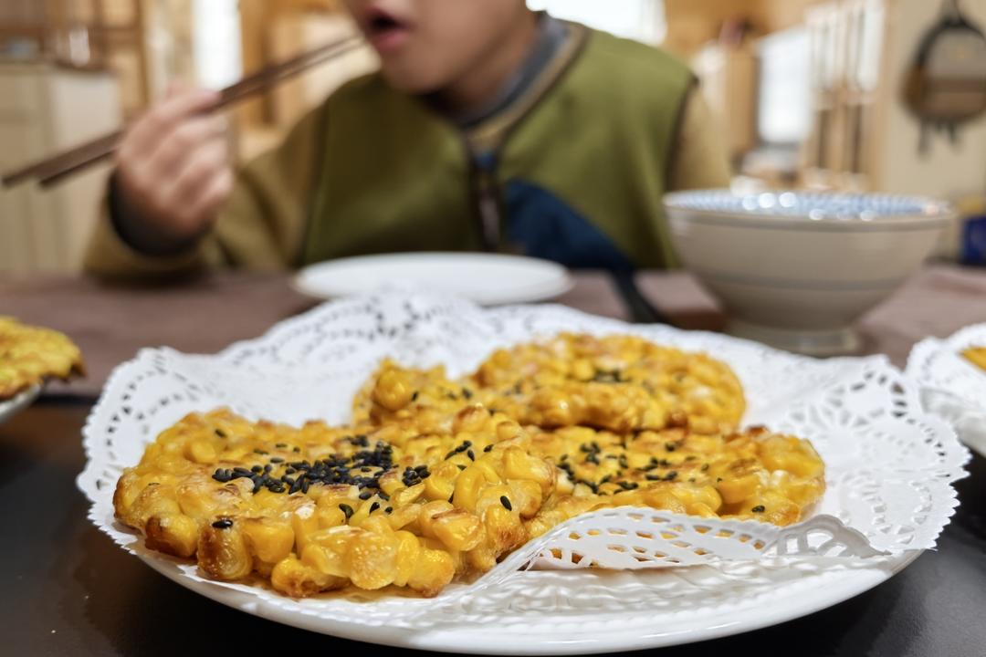 少油无糖金黄酥脆de玉米烙——宝宝也可以吃哦～