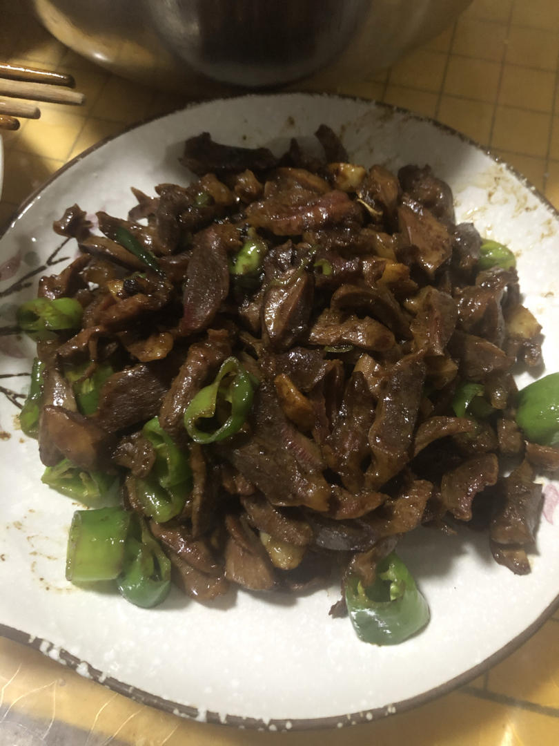 堪比饭店的味道.爆炒孜然鸡胗