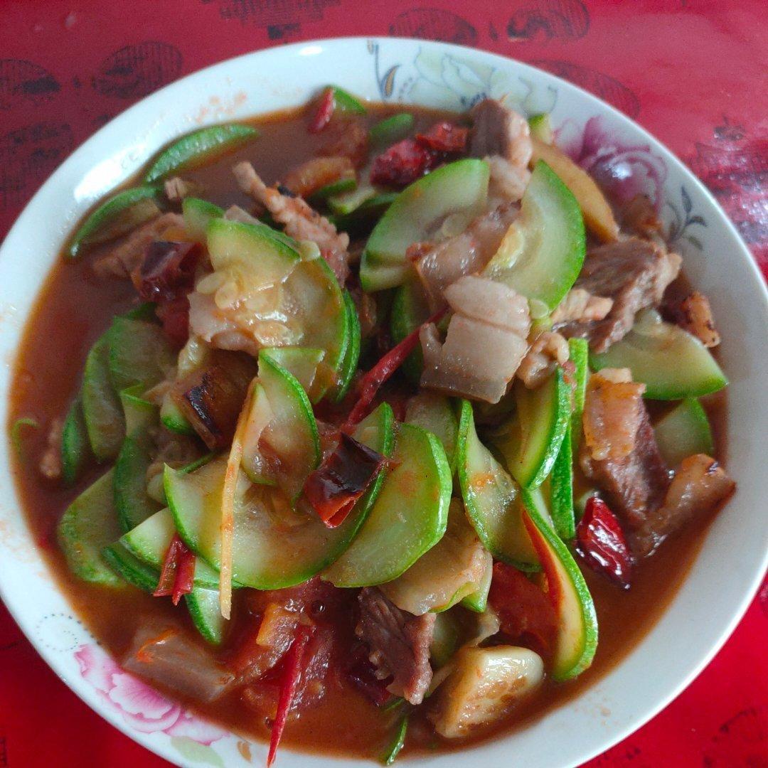 清香的西葫芦炒鸡蛋