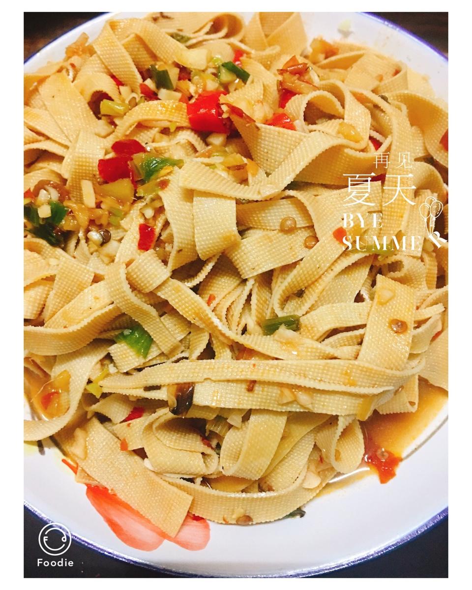 香辣过瘾水煮千张