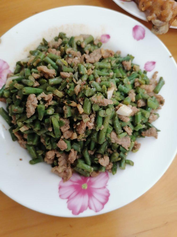 肉沫豆角下饭菜