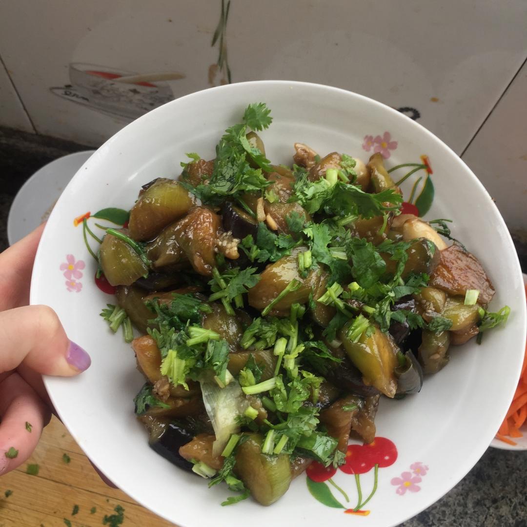 清炒茄子（少油版+视频）