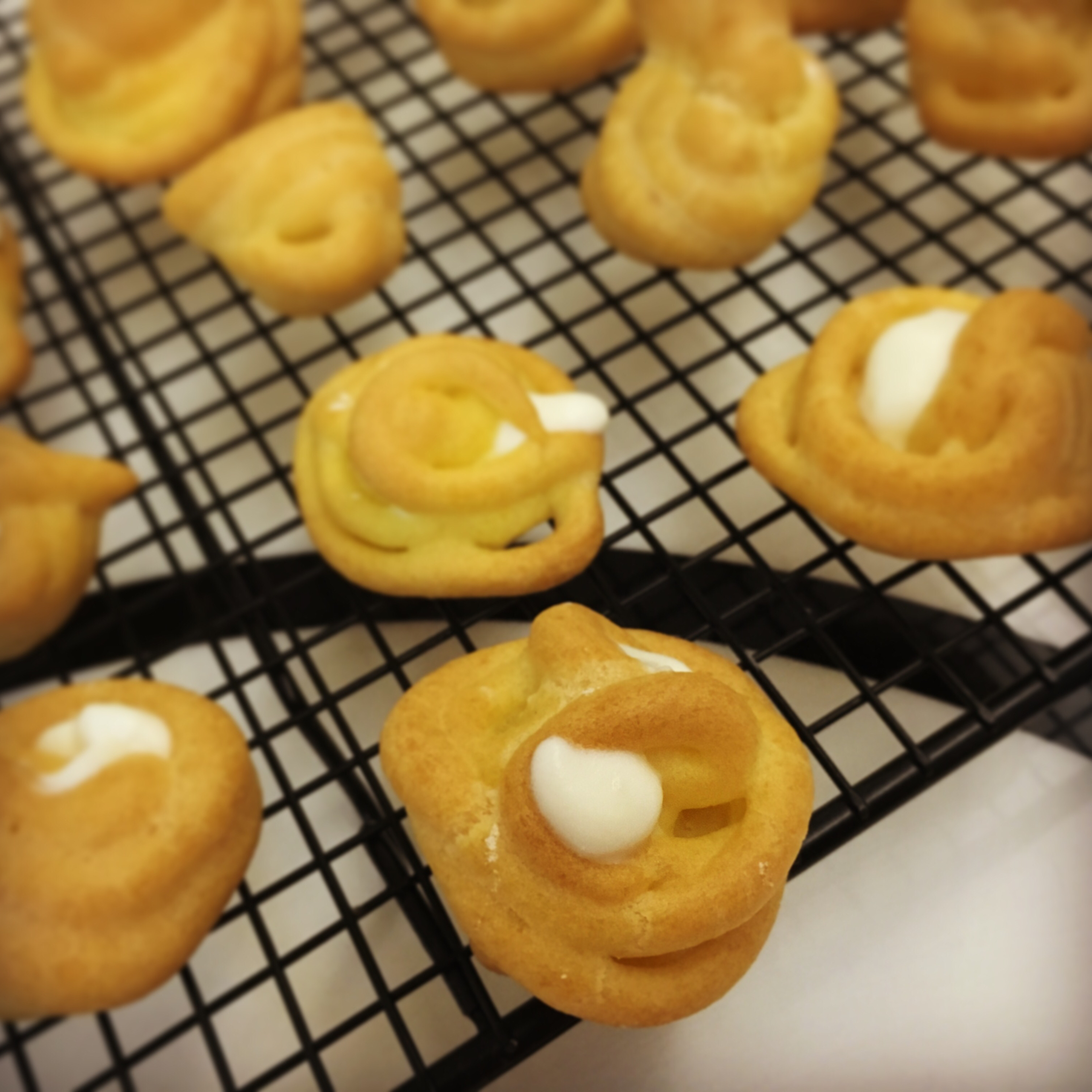 简单到飞起的泡芙做法～