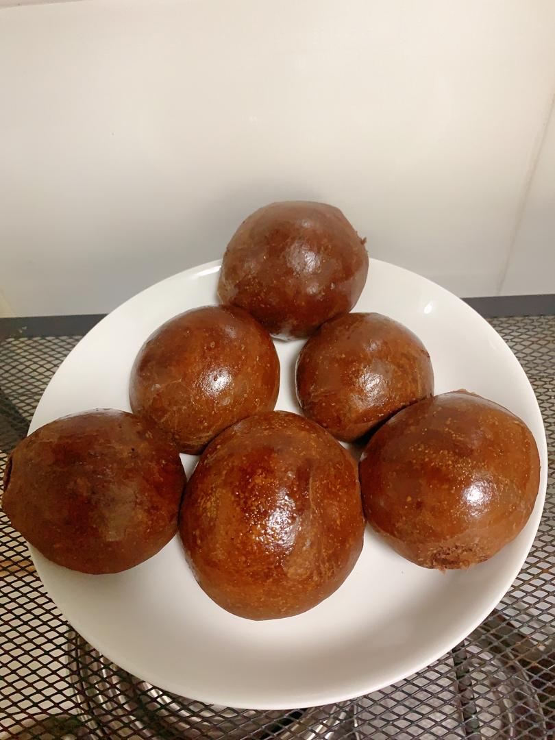 黑眼豆豆面包