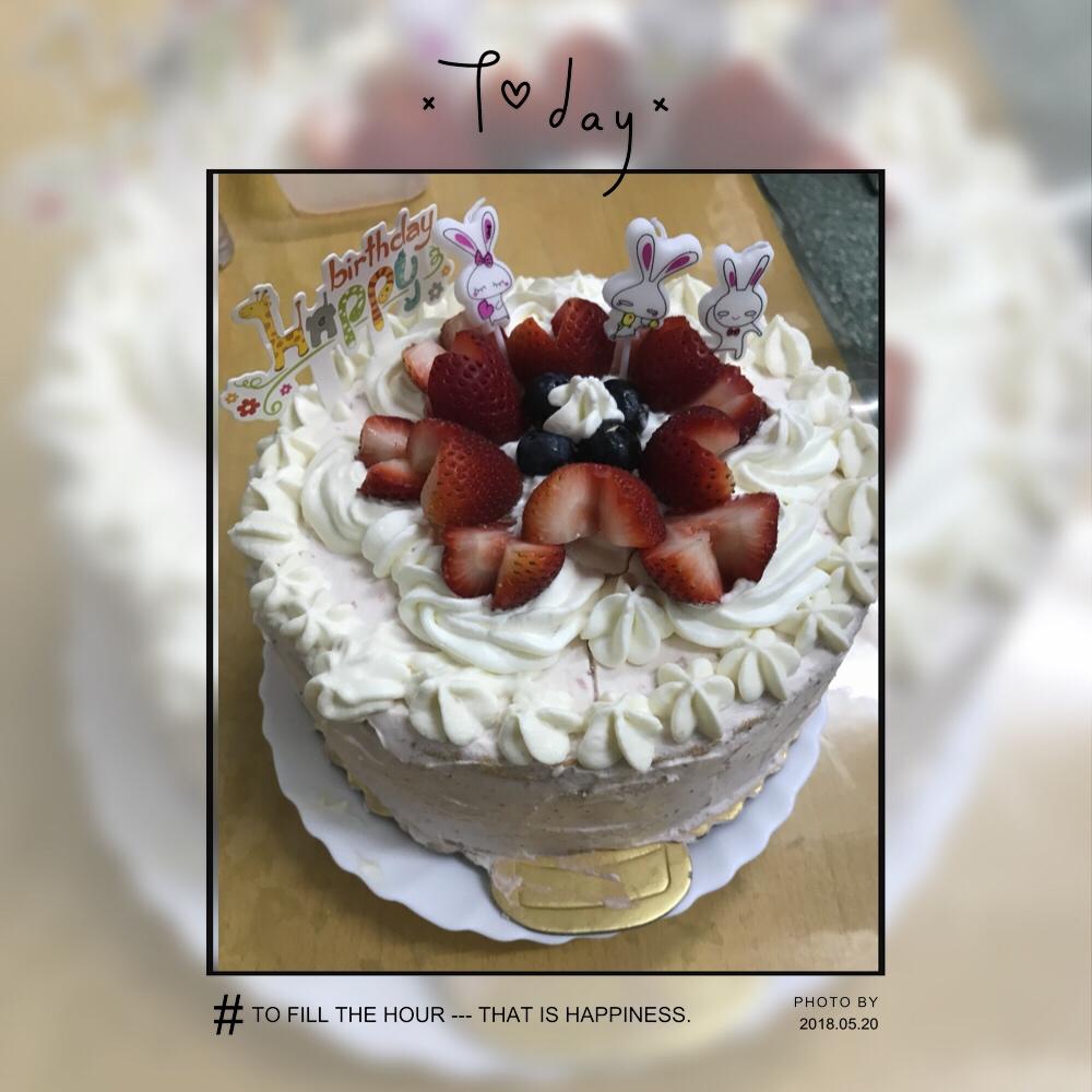 《Tinrry+》草莓奶油蛋糕（8寸配方）