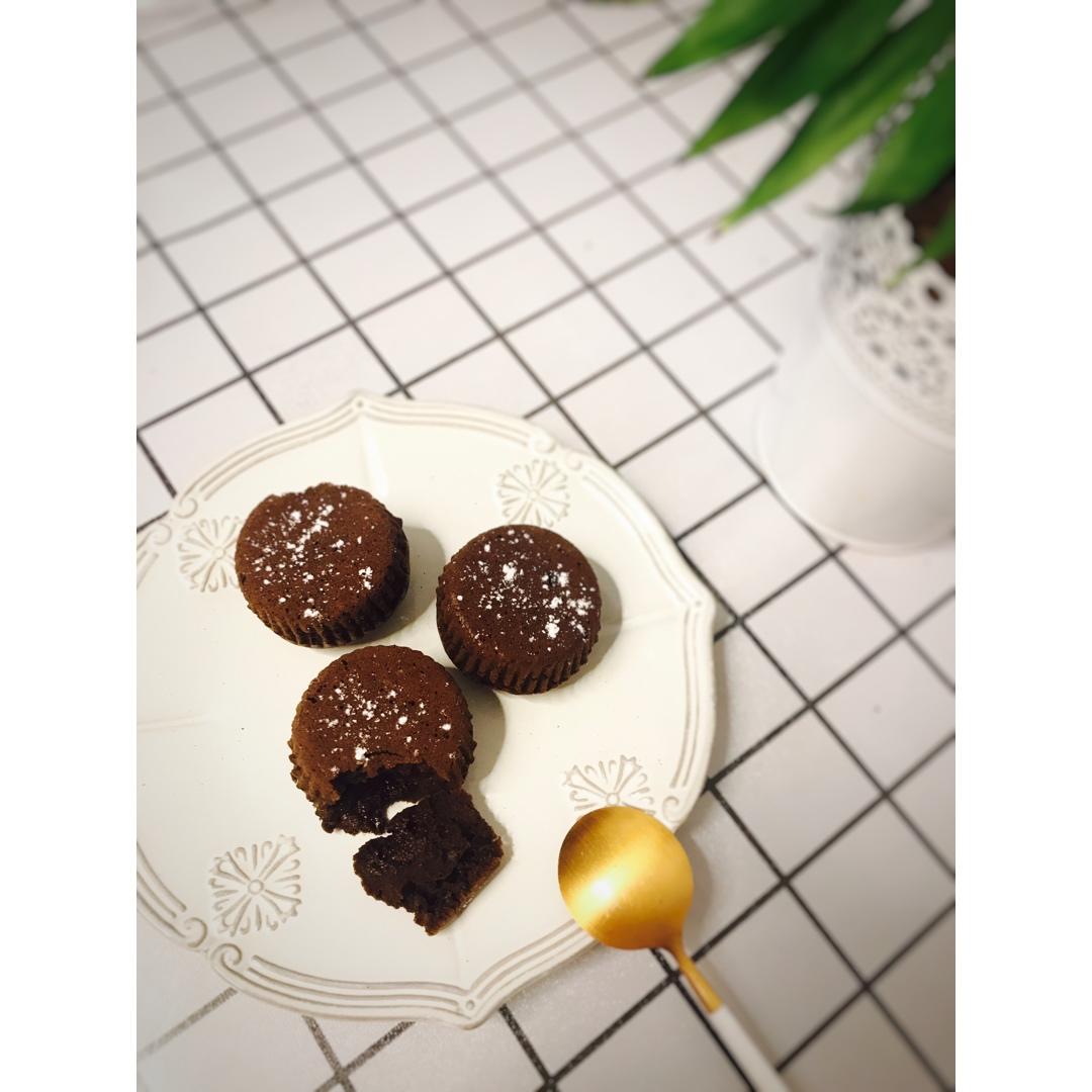 巧克力熔岩蛋糕