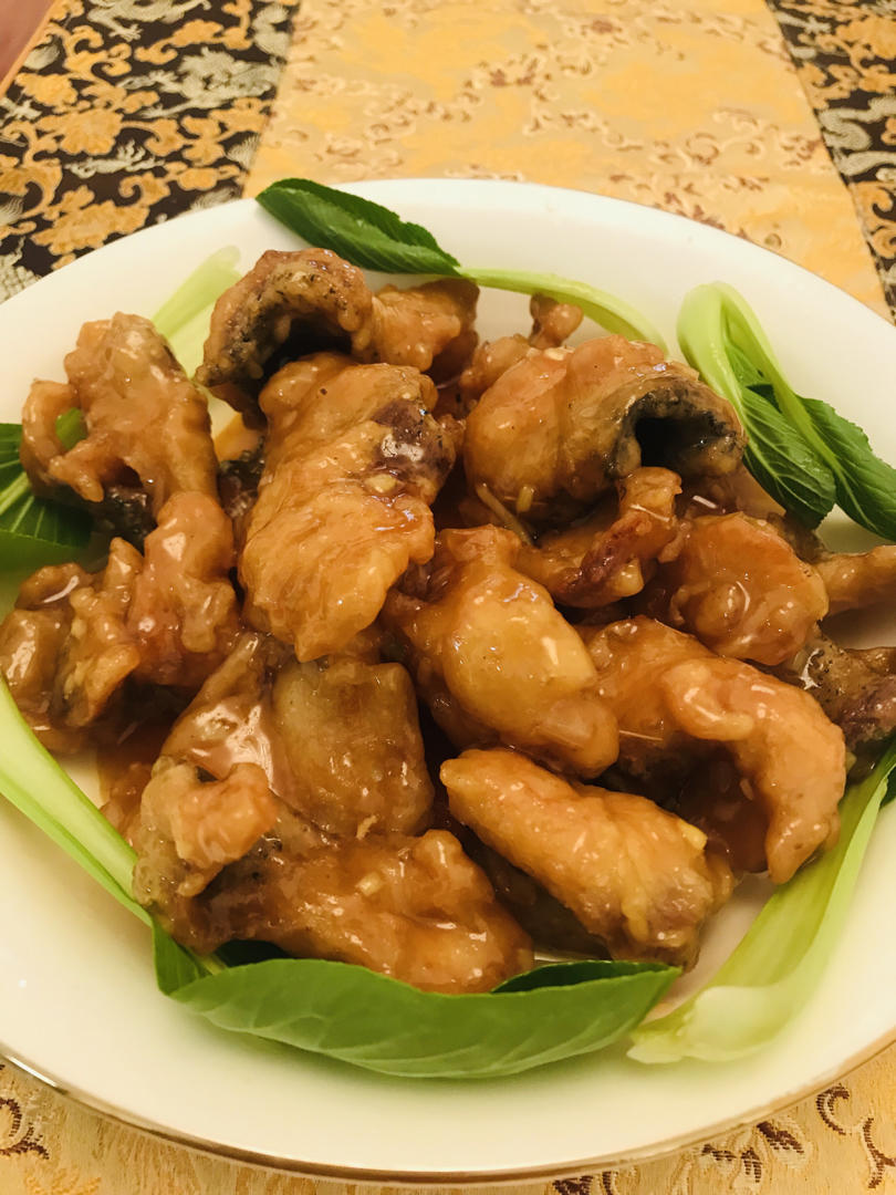 小艾的妈妈做的宫廷抓炒鱼片