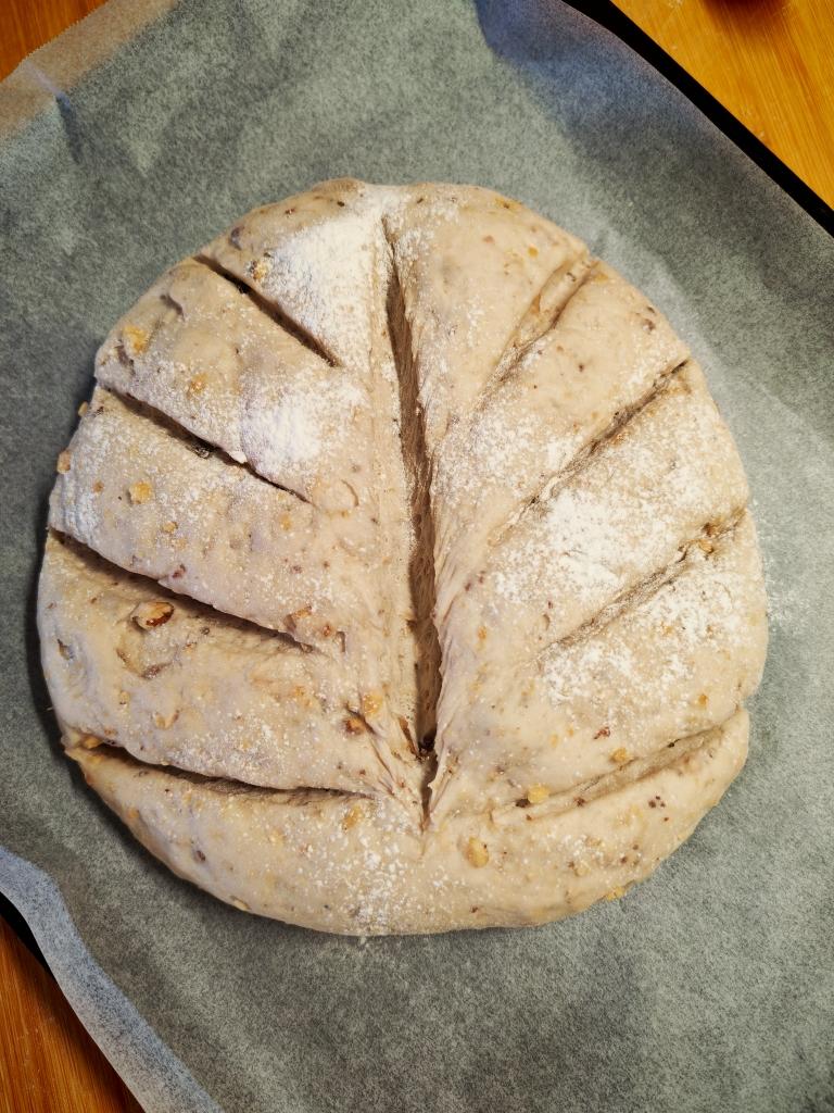 15分钟果仁软欧包/欧洲家庭面包