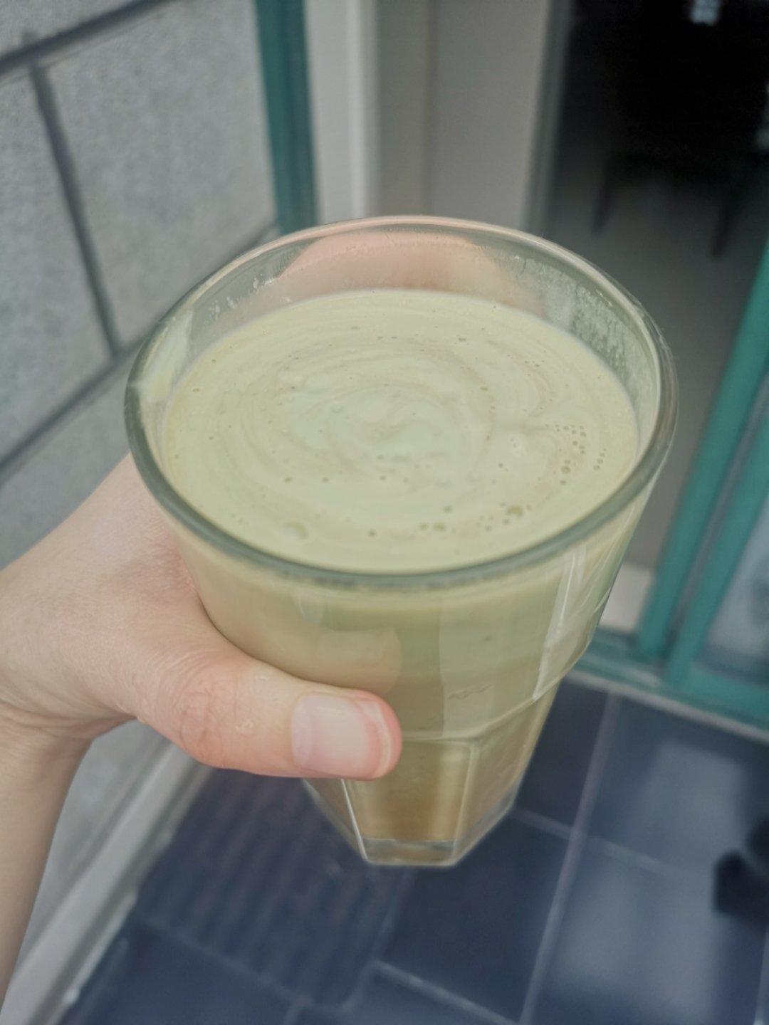 牛油果咖啡