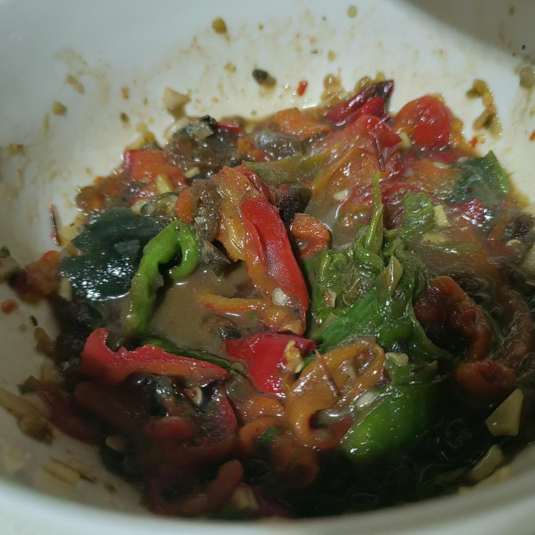 【正宗湘菜】擂辣椒皮蛋