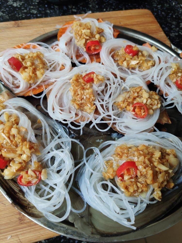 蒜蓉粉丝蒸扇贝（视频处理扇贝）