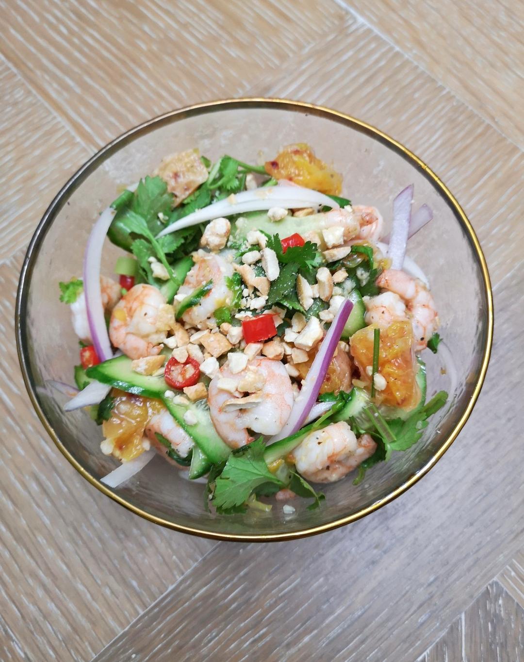 泰式柚子虾沙拉