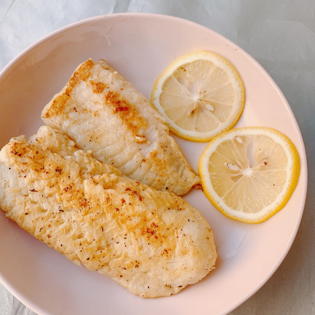 巨简单、无敌鲜嫩可口的【香煎巴沙鱼】