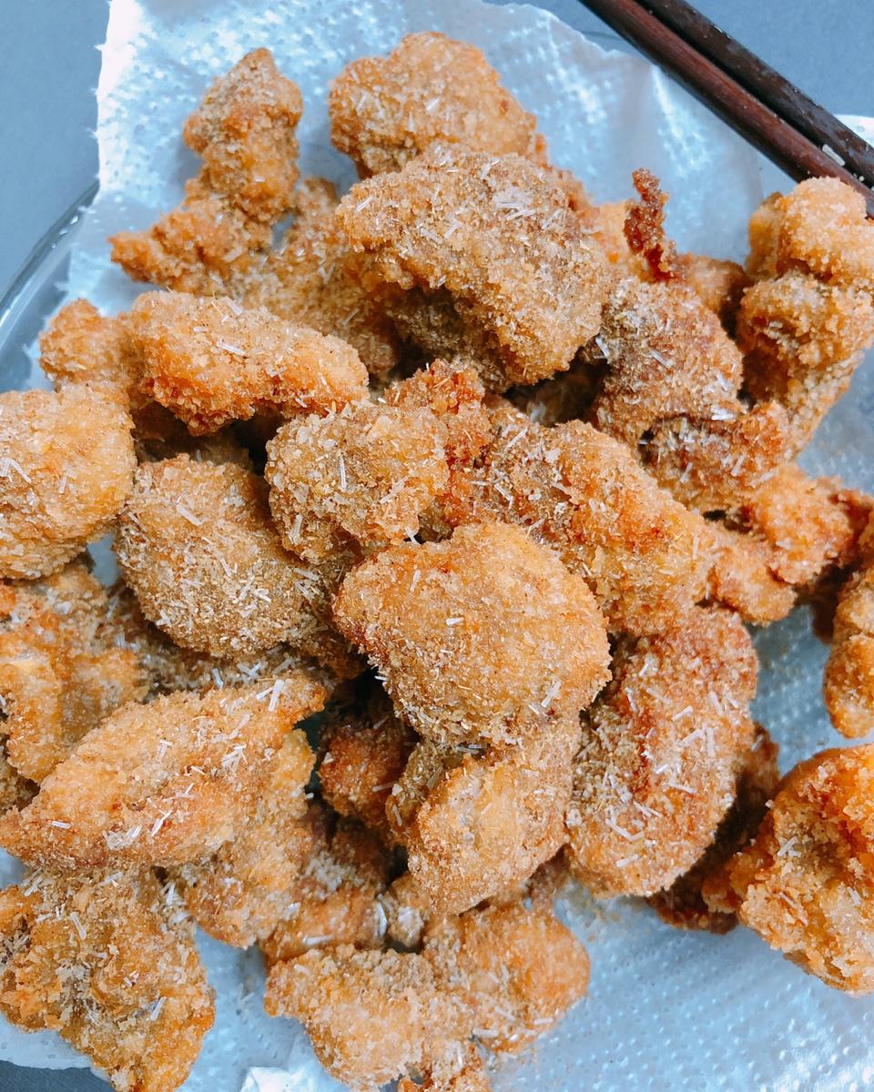 【盐酥鸡】