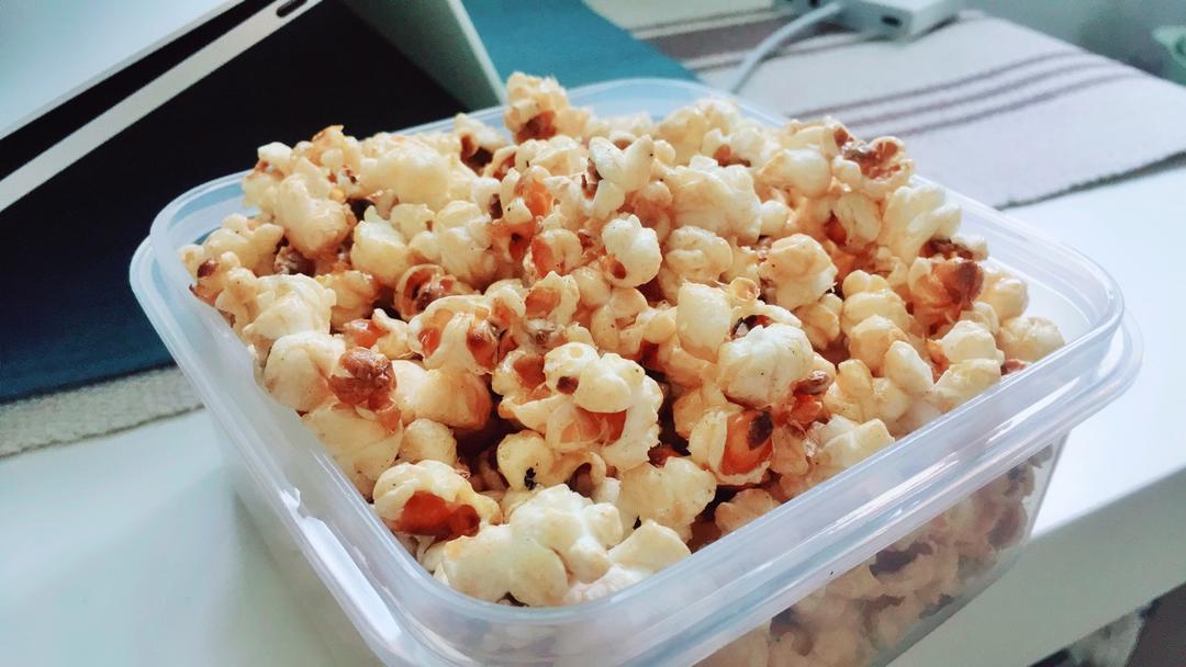 媲美电影院的焦糖爆米花（多图详解），手残党也能轻松get