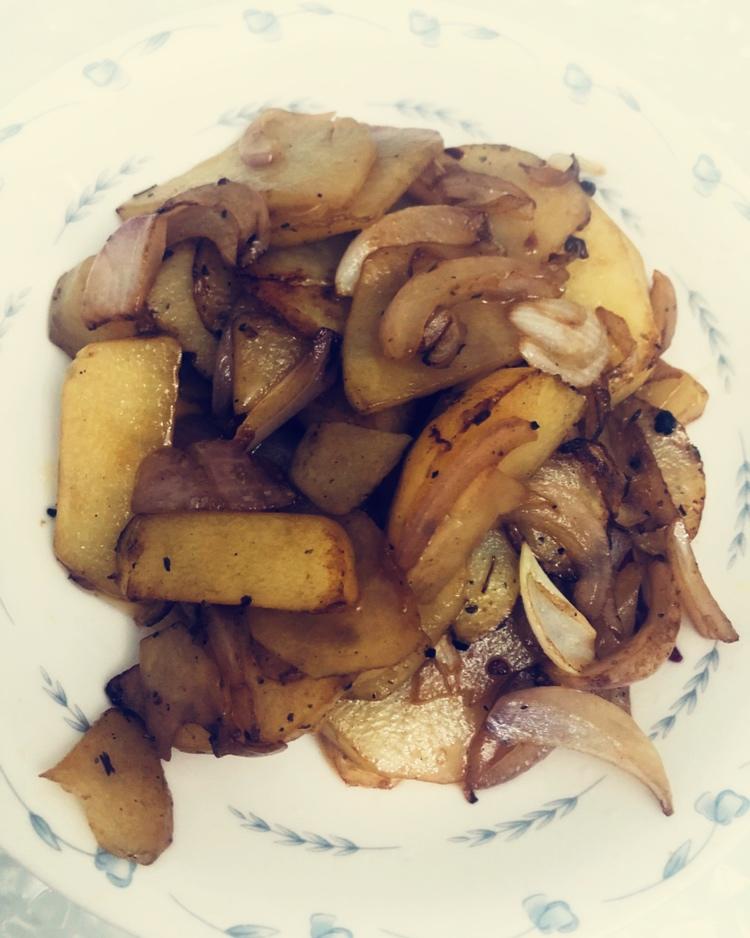 孜然洋葱土豆片