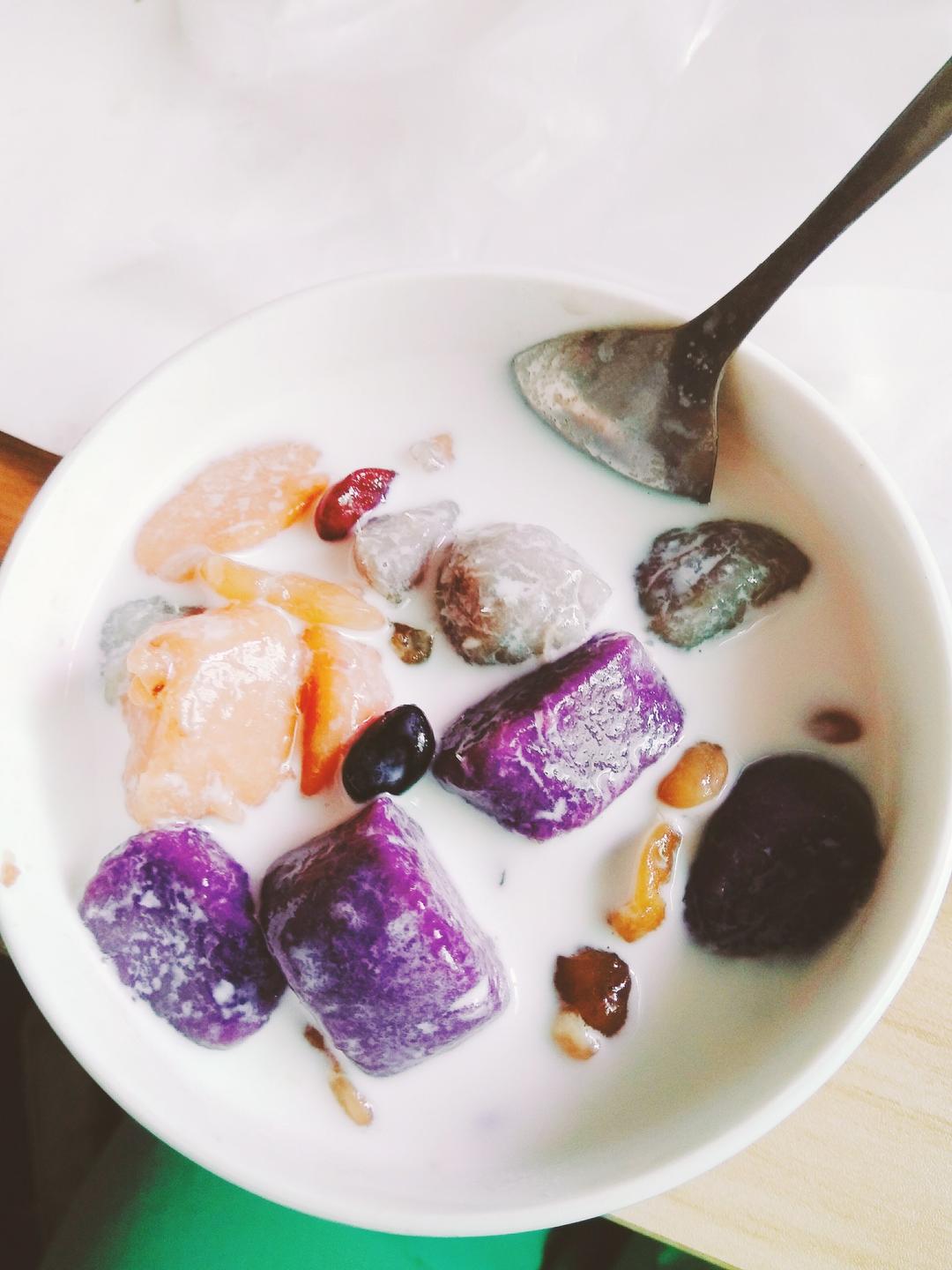 手工芋圆（完全不输鲜芋仙）