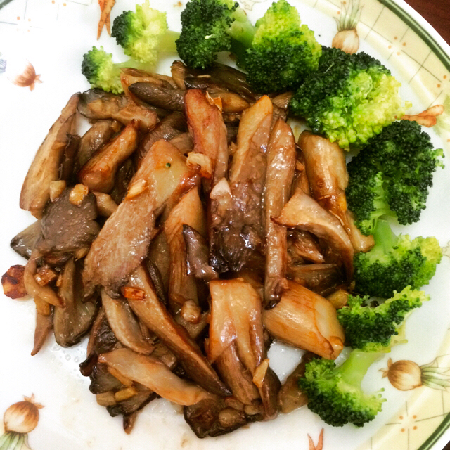 田提香做的蚝油蘑菇