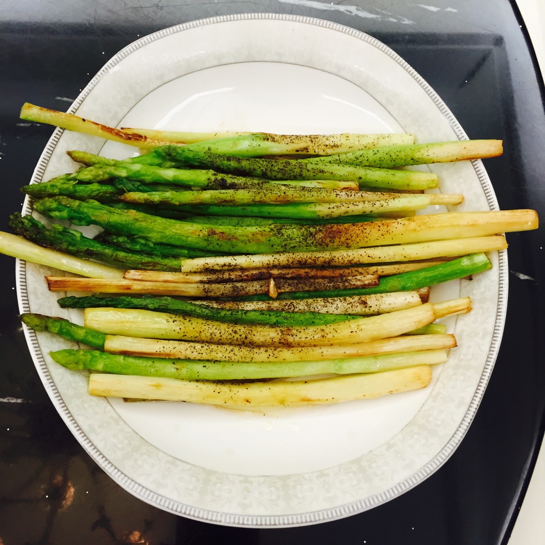 白灼芦笋