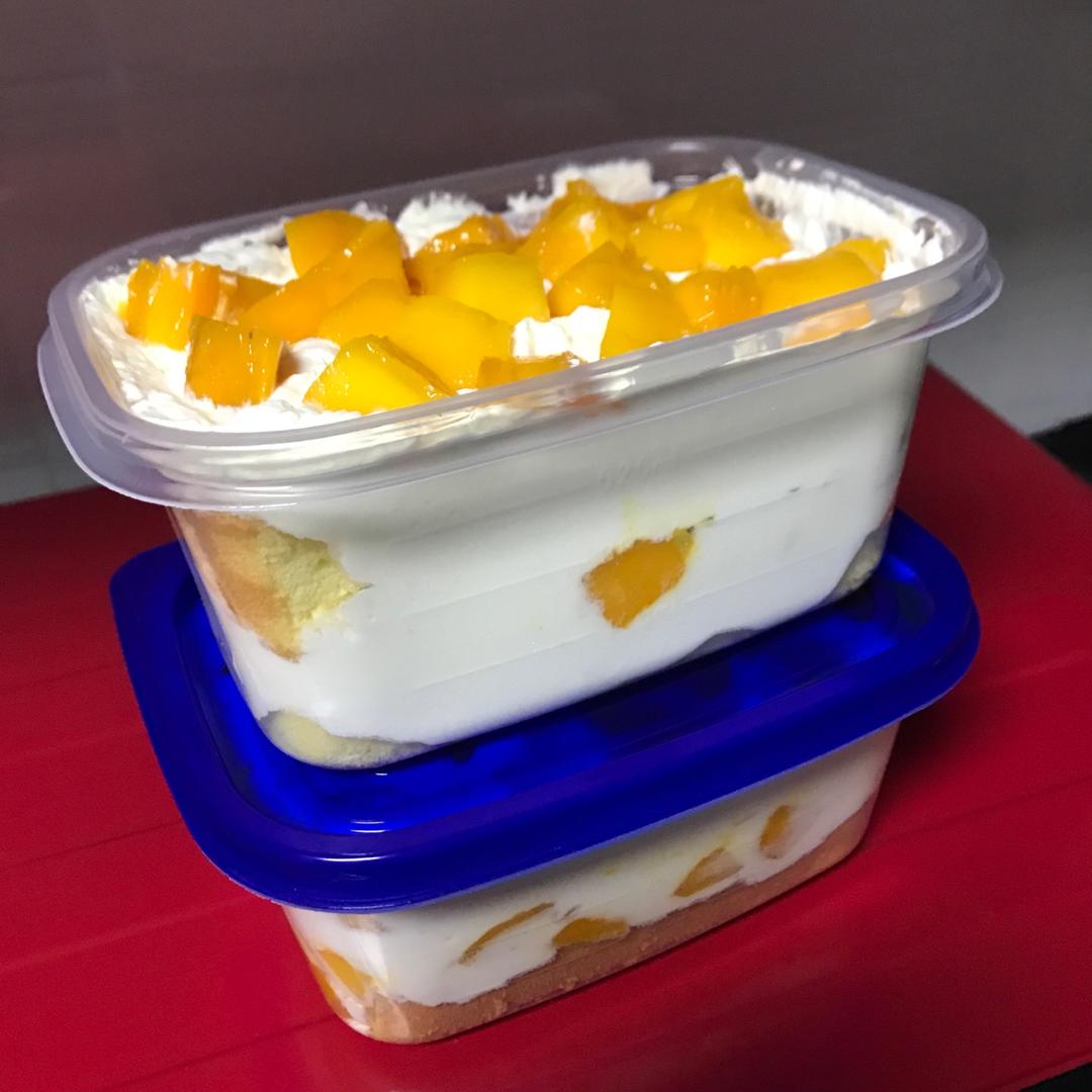 盒子蛋糕