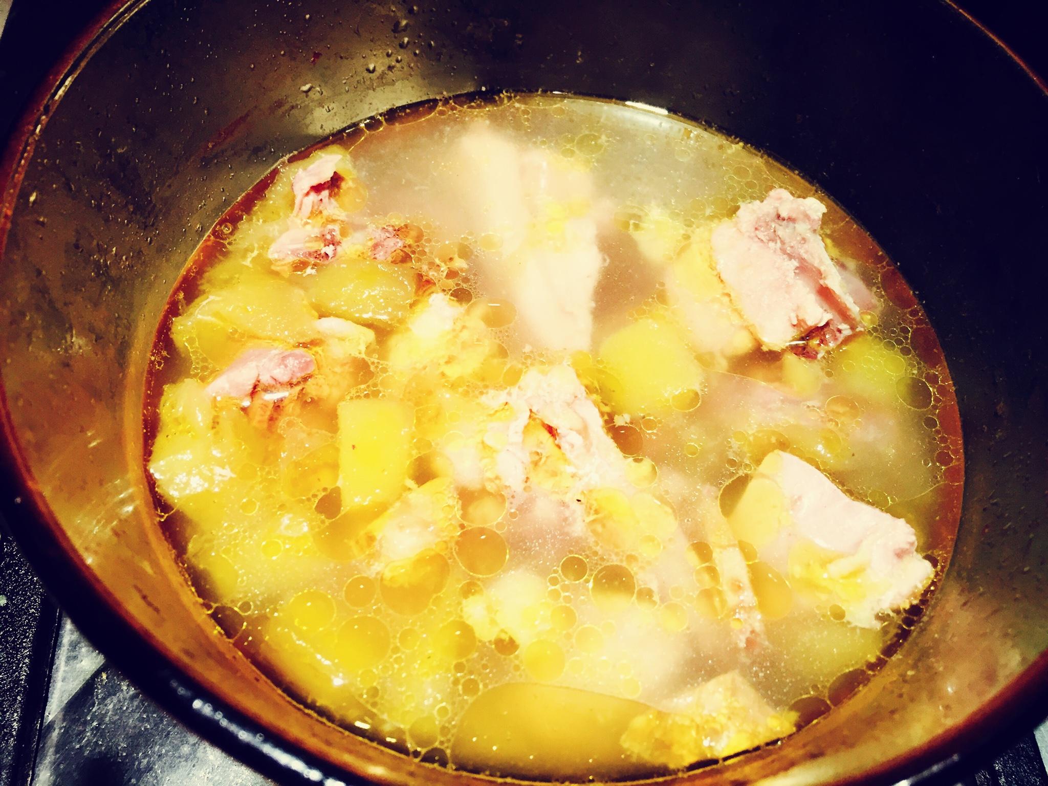 来来来干了这碗鸡汤之芒果炖鸡汤的做法