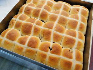 复活节巧克力十字面包的做法 步骤8