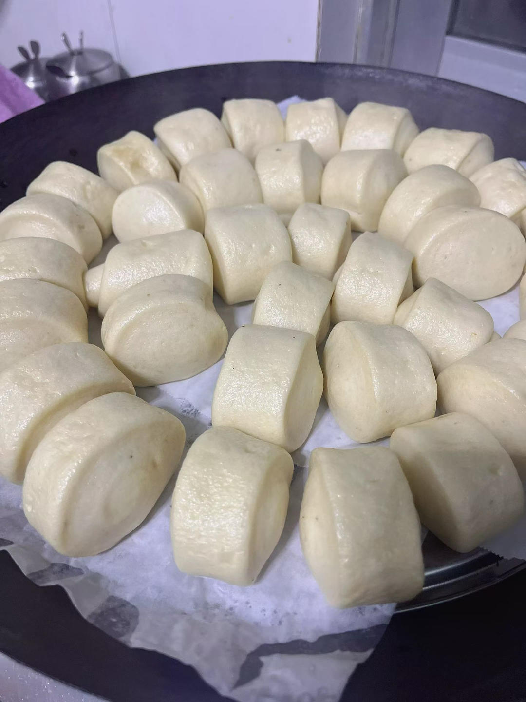一发奶香小馒头，口感特别好！