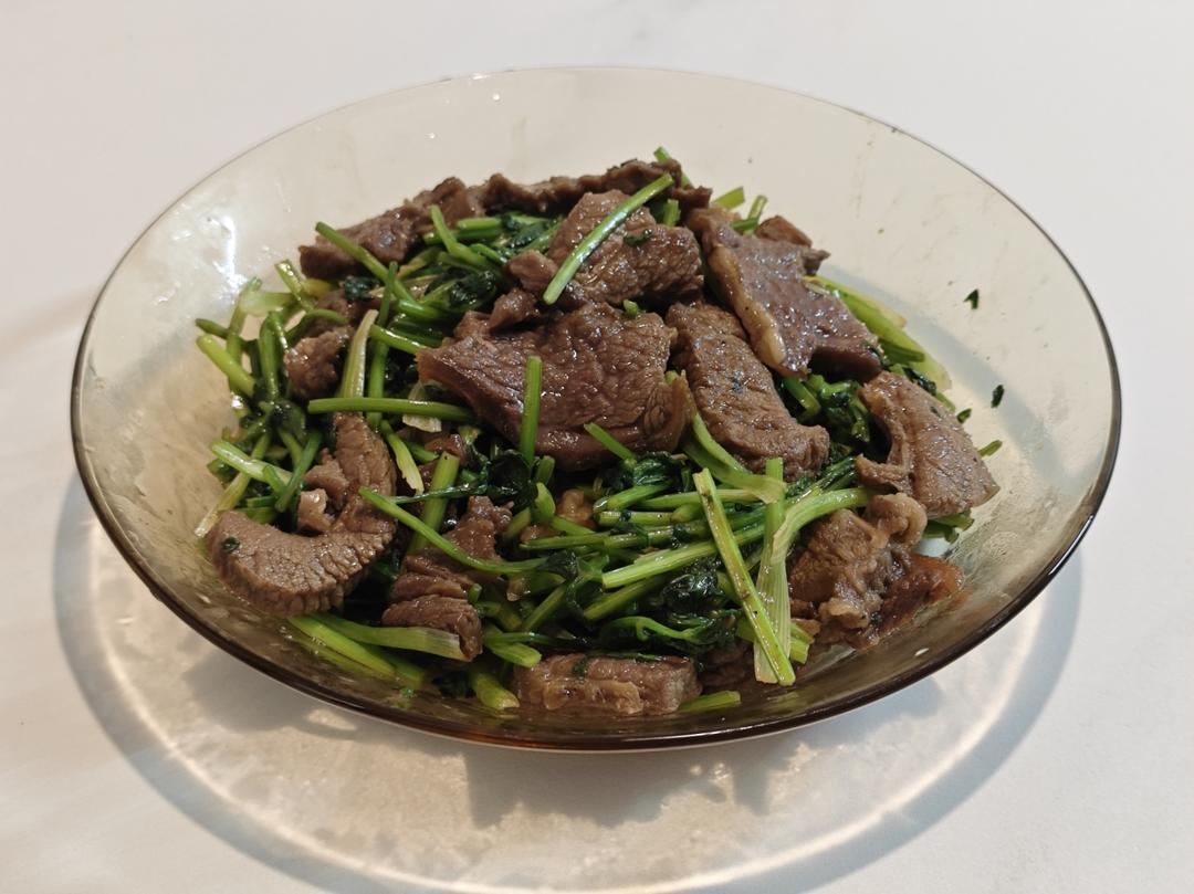 香菜牛肉