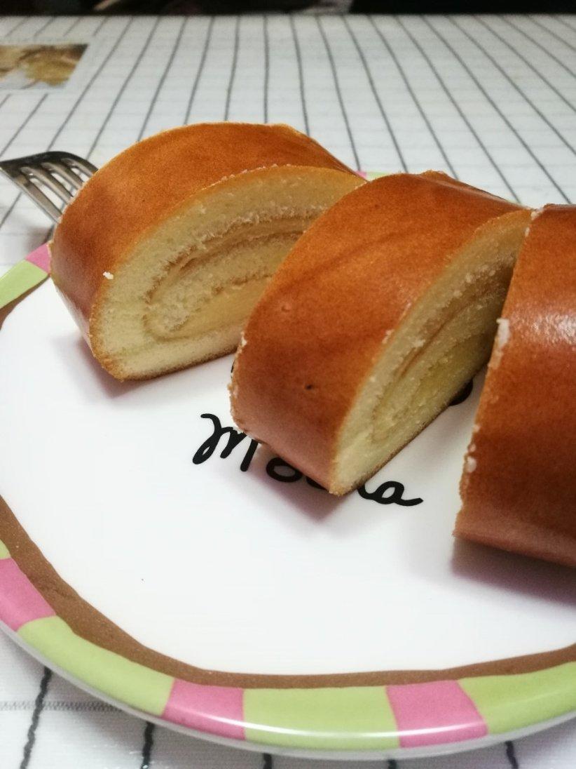 材料最简单的【低卡蛋糕卷】卡仕达戚风卷