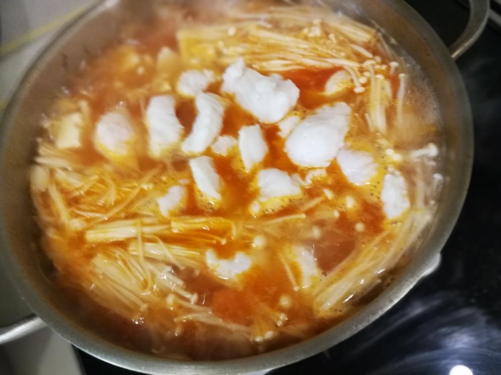 番茄龙利鱼豆腐汤🍲的做法 步骤8