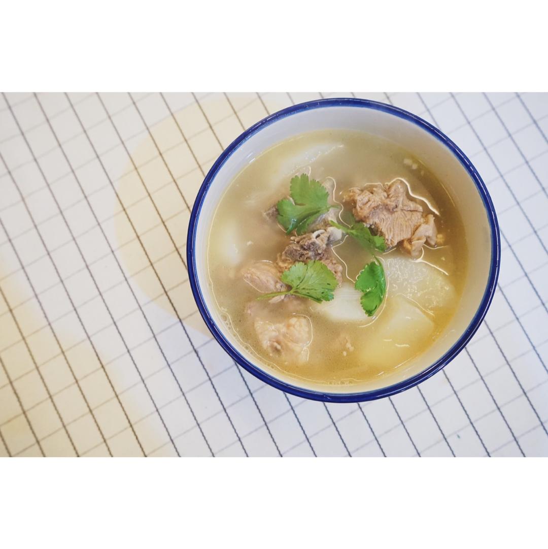 羊肉（羊排）萝卜清汤