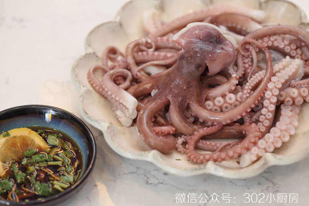 【0600】白灼八爪鱼(章鱼) <302小厨房>的做法