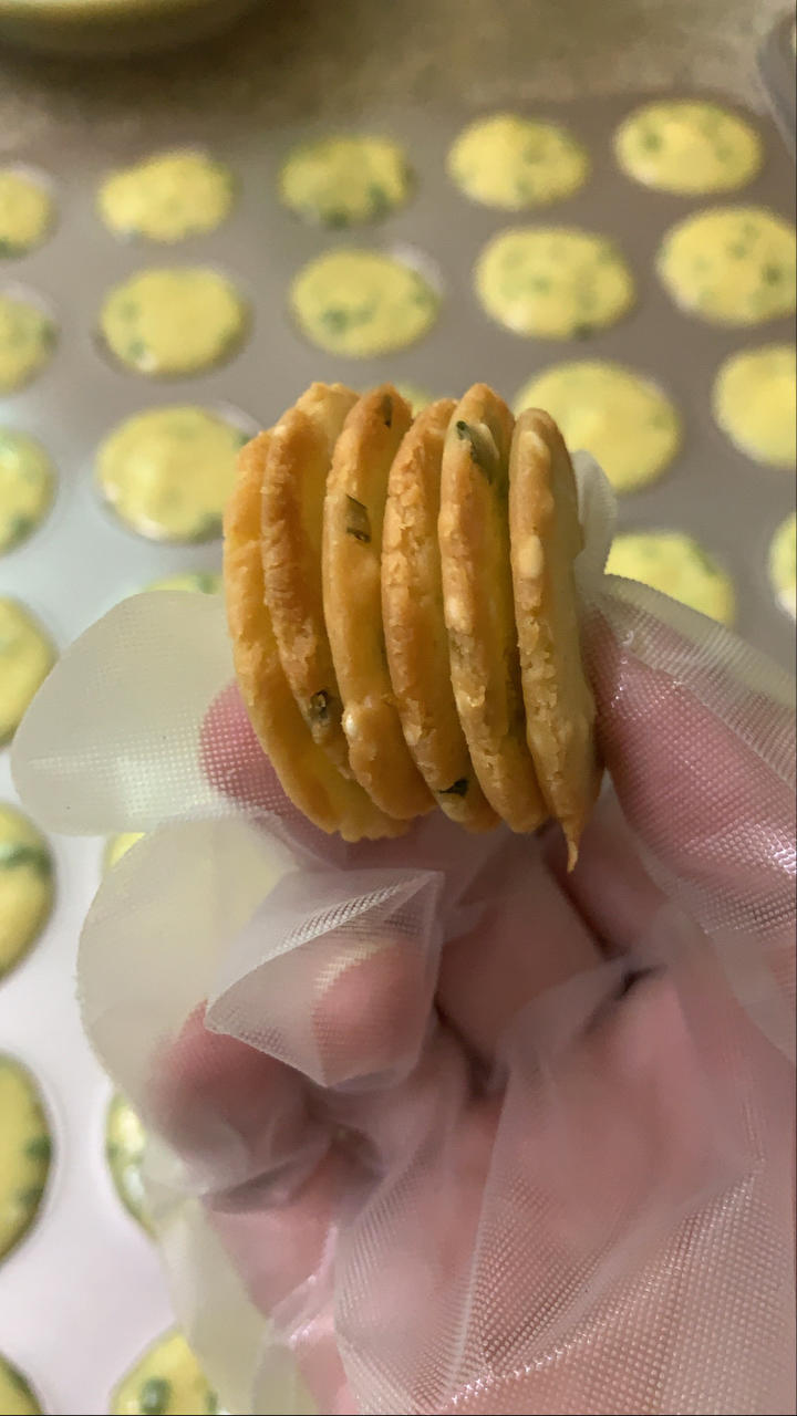 超简单葱香薄脆饼干