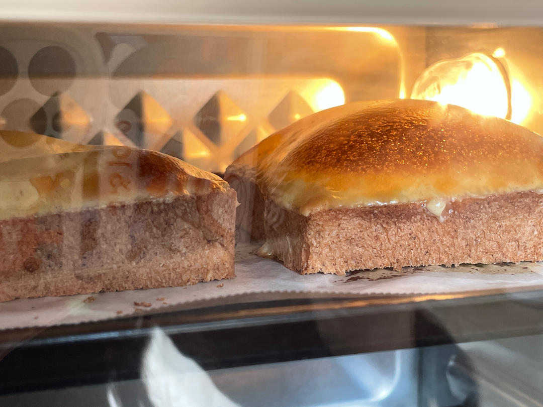 零失败快手岩烧乳酪(熔岩吐司)十分钟网红早餐，好吃哭