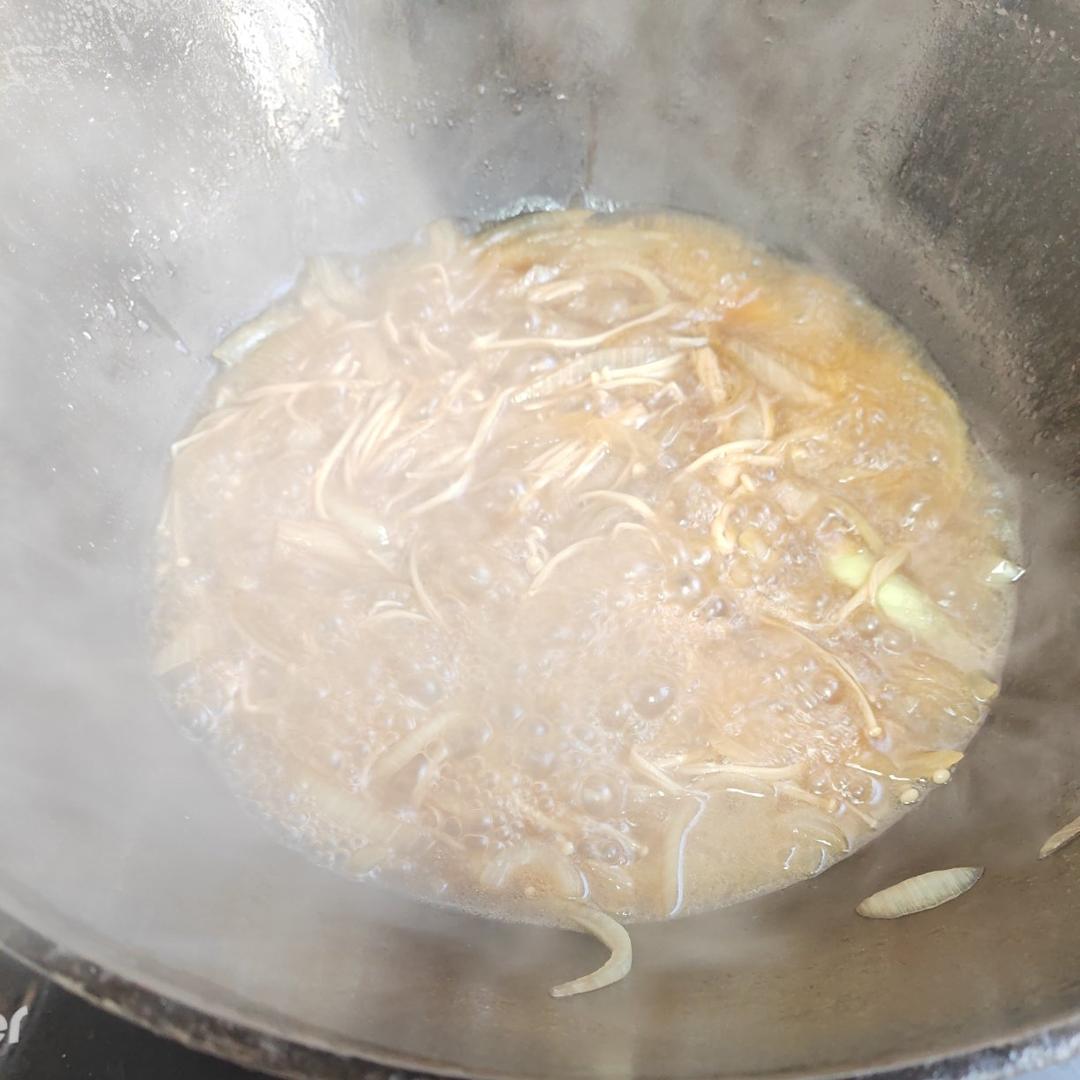 洋葱肥牛金针菇