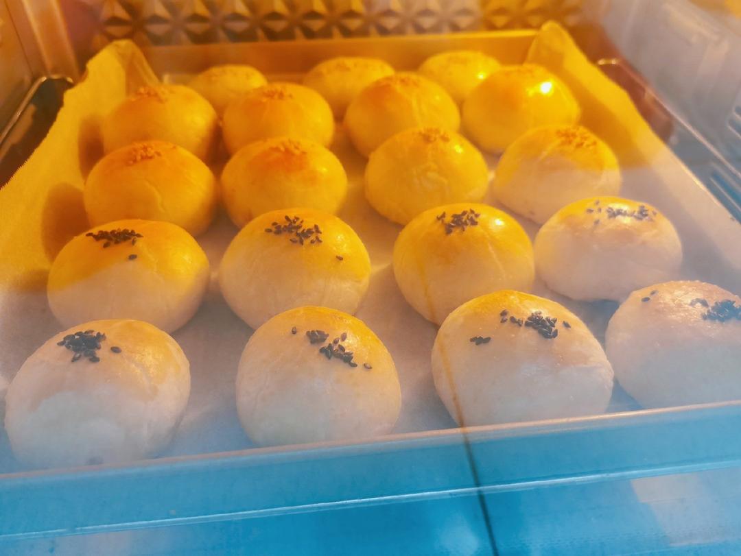 蛋黄酥