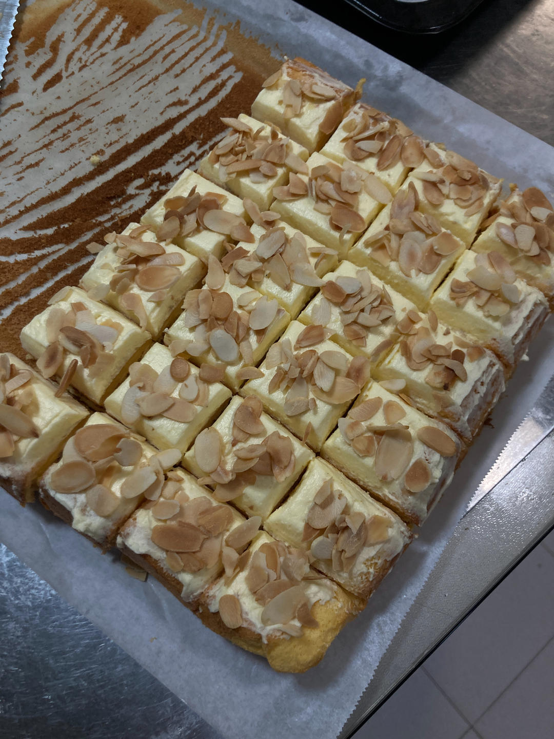 老式咸奶油蛋糕