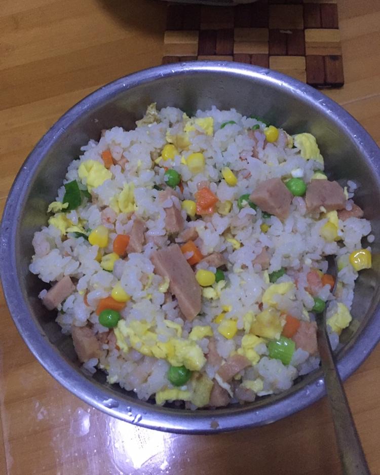 家常蛋炒饭