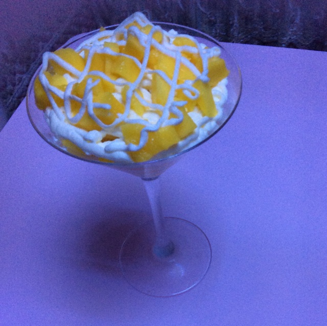 芒果奶油杯