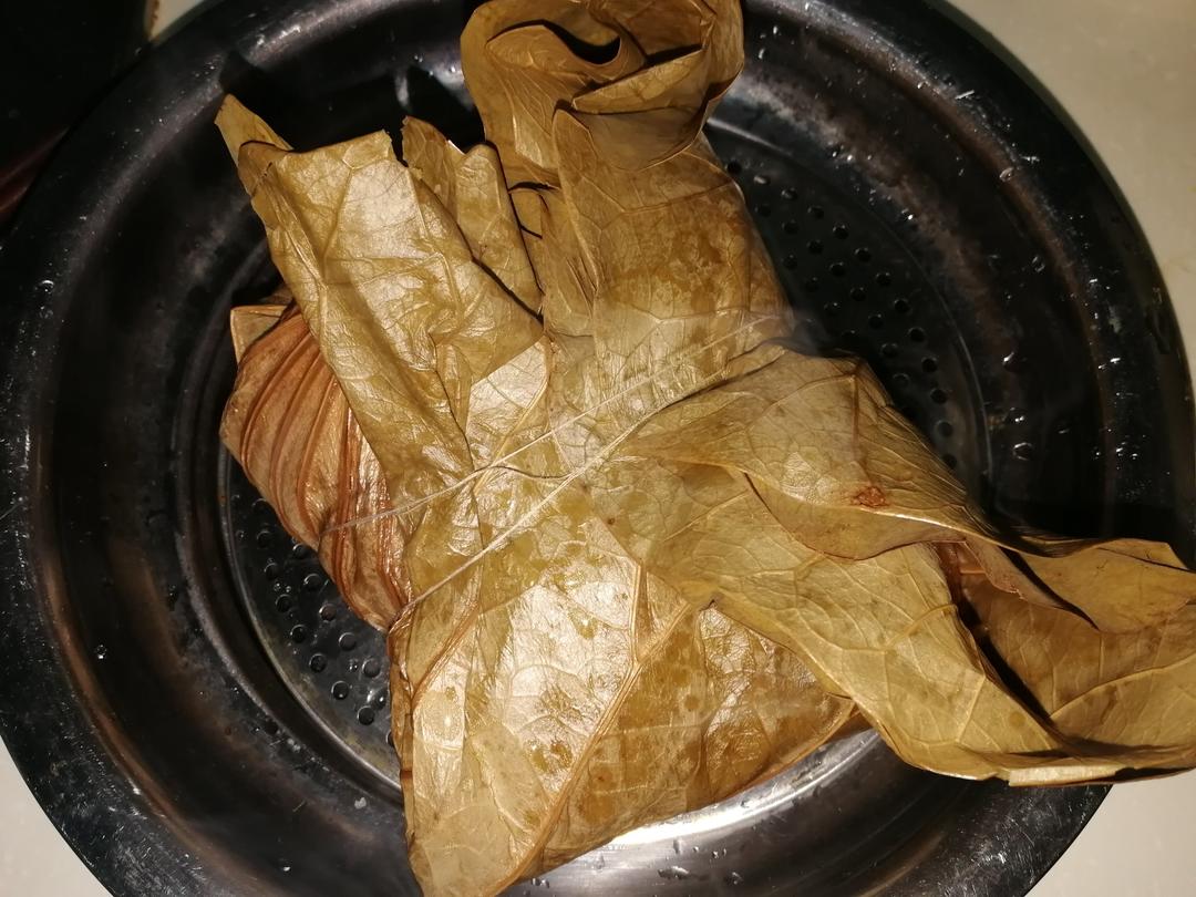 荷叶糯米蒸排骨