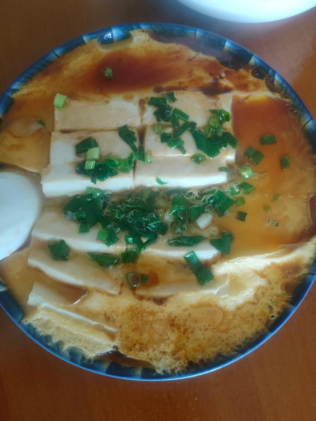 嫩滑的豆腐蛋羹